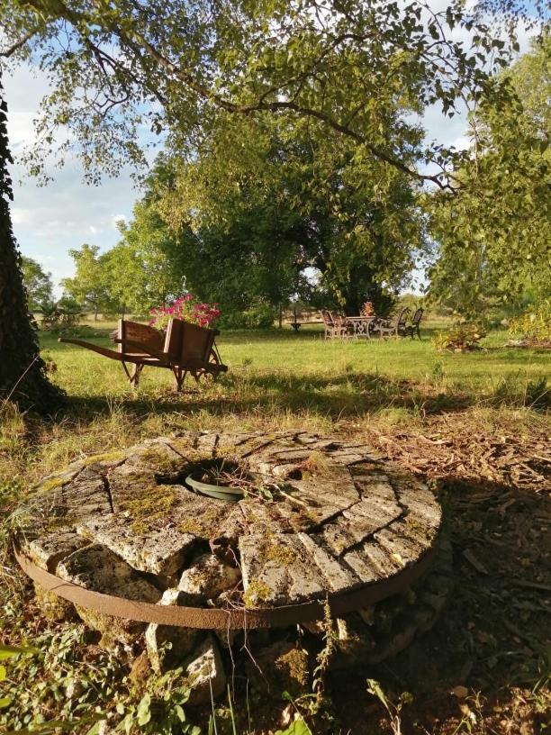 Apartmán Domaine Moulin De Quincenat Champagnat  Exteriér fotografie